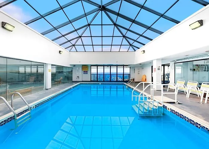 Golden Sands 709 Apartment