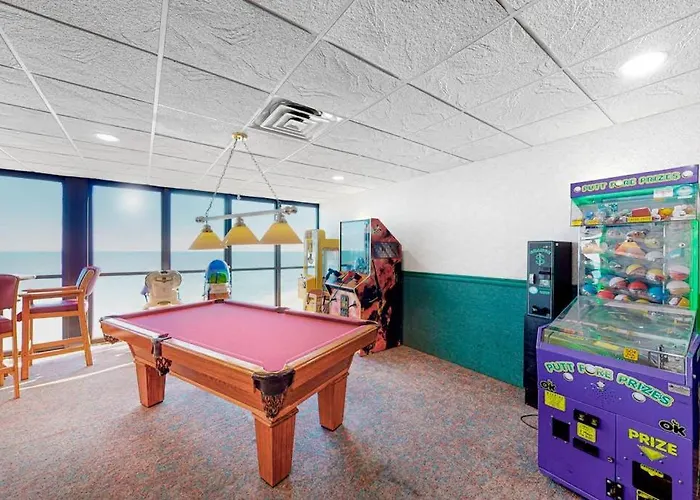 Golden Sands 709 Apartment *