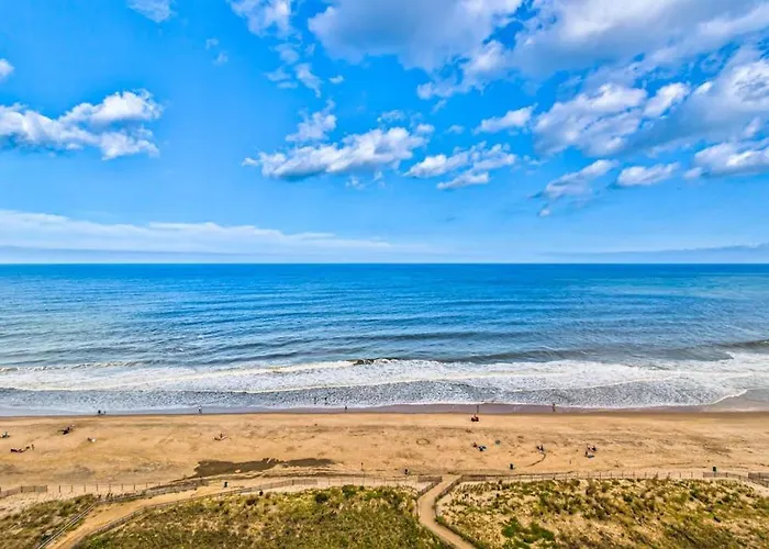 Golden Sands 709